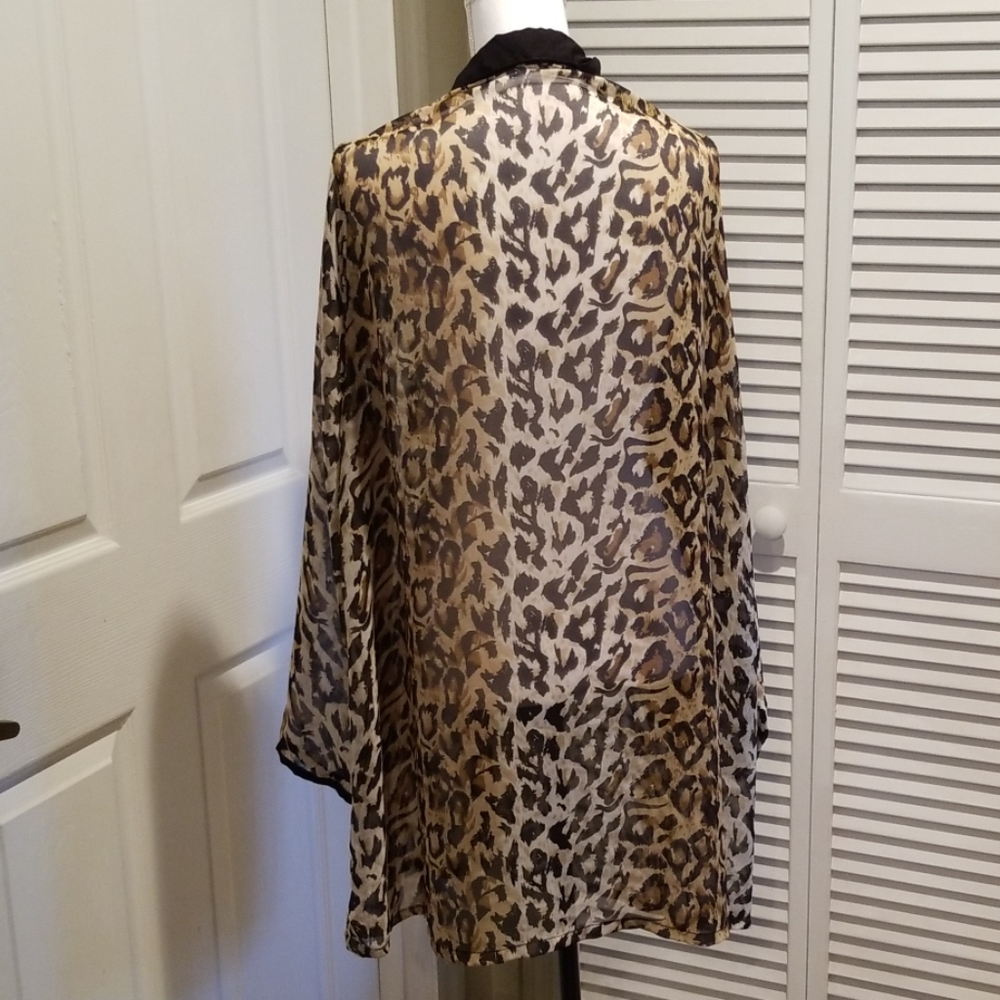 Ladies blouse - Picture 4 of 4